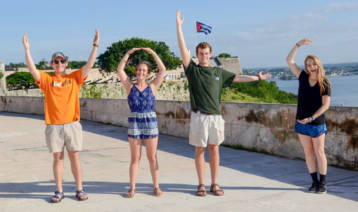 Cuba Vols Students