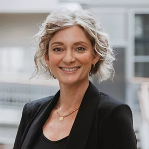 Sara M Easler