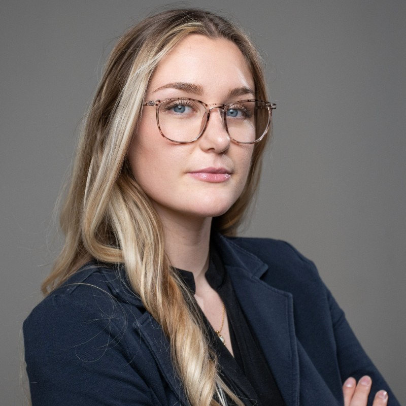 Lily Hendrickson portrait photo