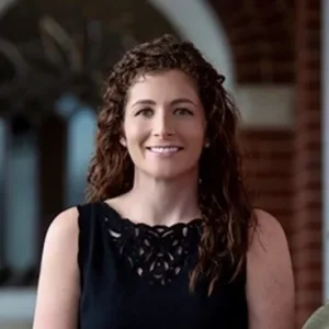 Nicole Wake