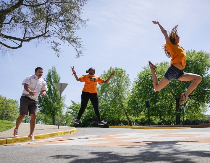 UTK students jumping