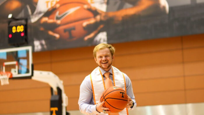 New UT Men’s Basketball Director of Strategy Is Haslam Alum, Current Student