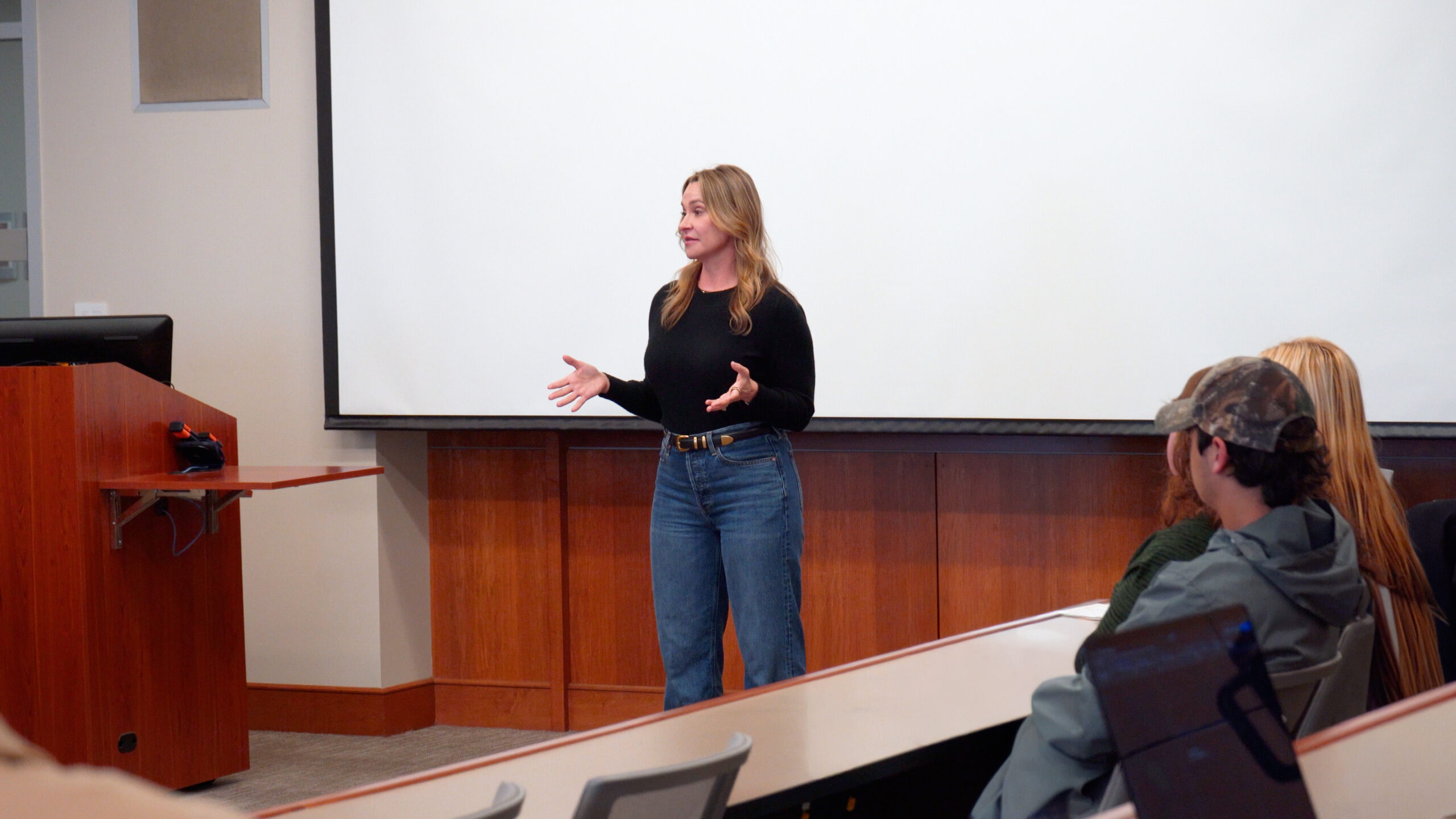 Jessica Doppelt speaks to students.